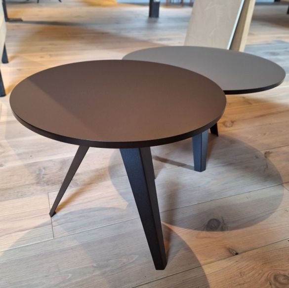 Belly ronde tafel Fenix Nero Odesi. Your Dutch Design